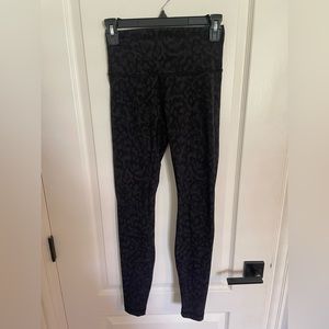 Lululemon Formation Camo Deep Coal Multi Wunder Under leggings